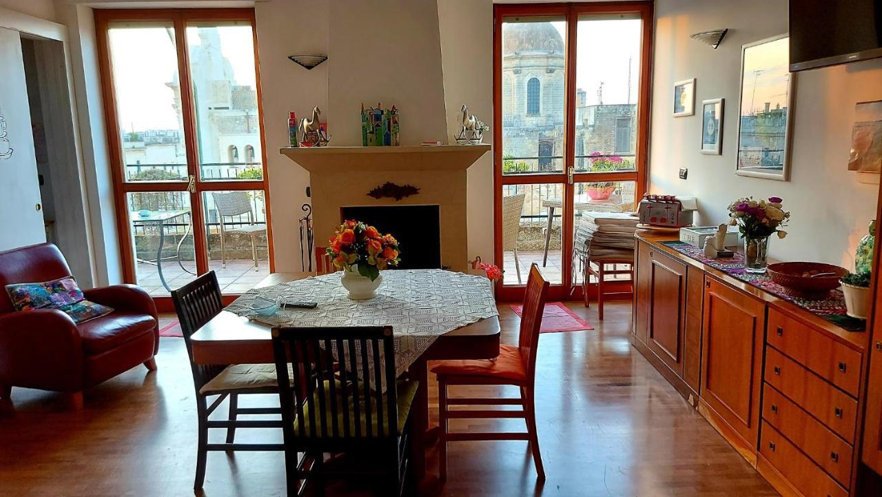 Attico Barocco Bed & Breakfast Lecce Bagian luar foto
