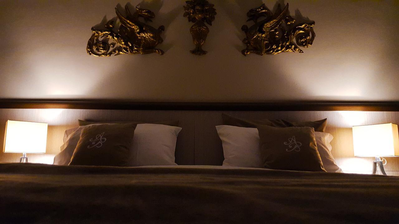 Attico Barocco Bed & Breakfast Lecce Bagian luar foto