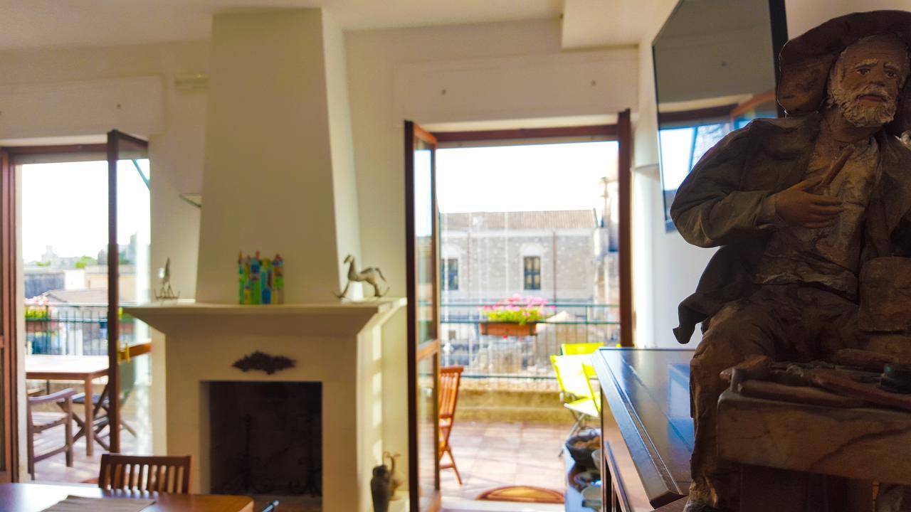 Attico Barocco Bed & Breakfast Lecce Bagian luar foto