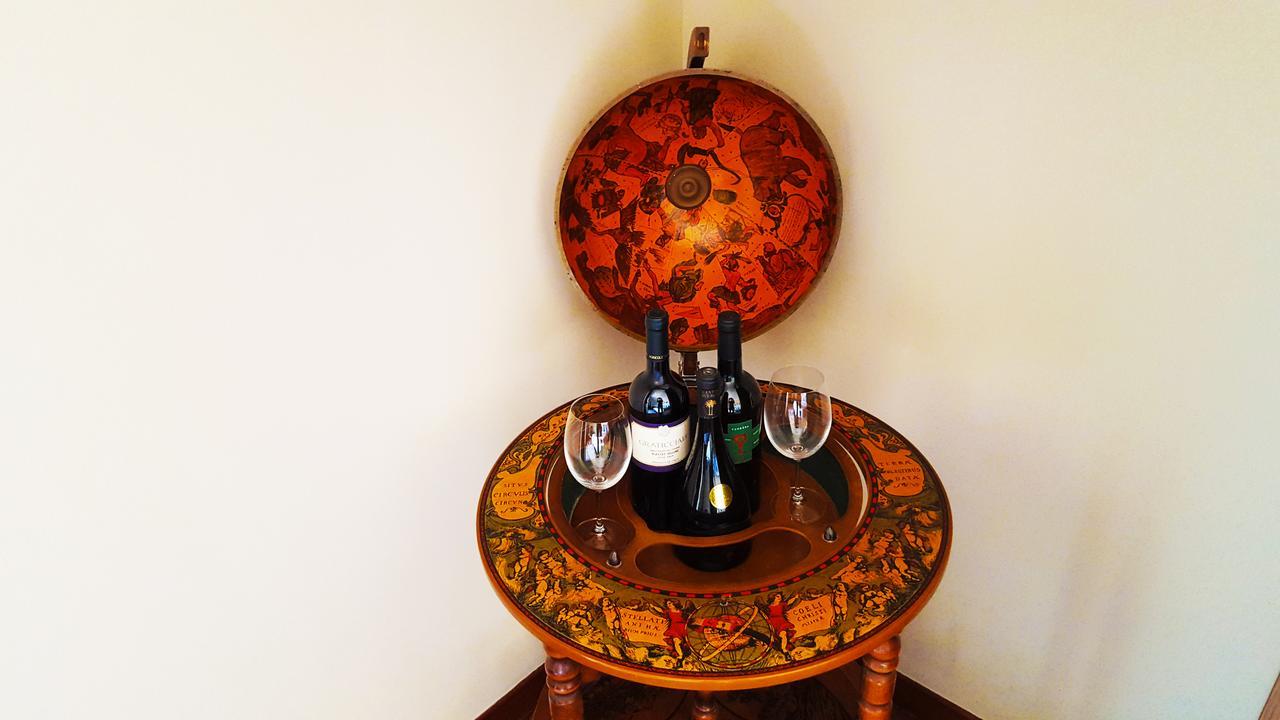 Attico Barocco Bed & Breakfast Lecce Bagian luar foto